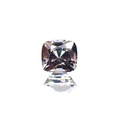 プラチナスピネル(宝石名スピネル) ビルマ産 1.152ct ソ付(彩珠)[250913319]6×5.6mm前後