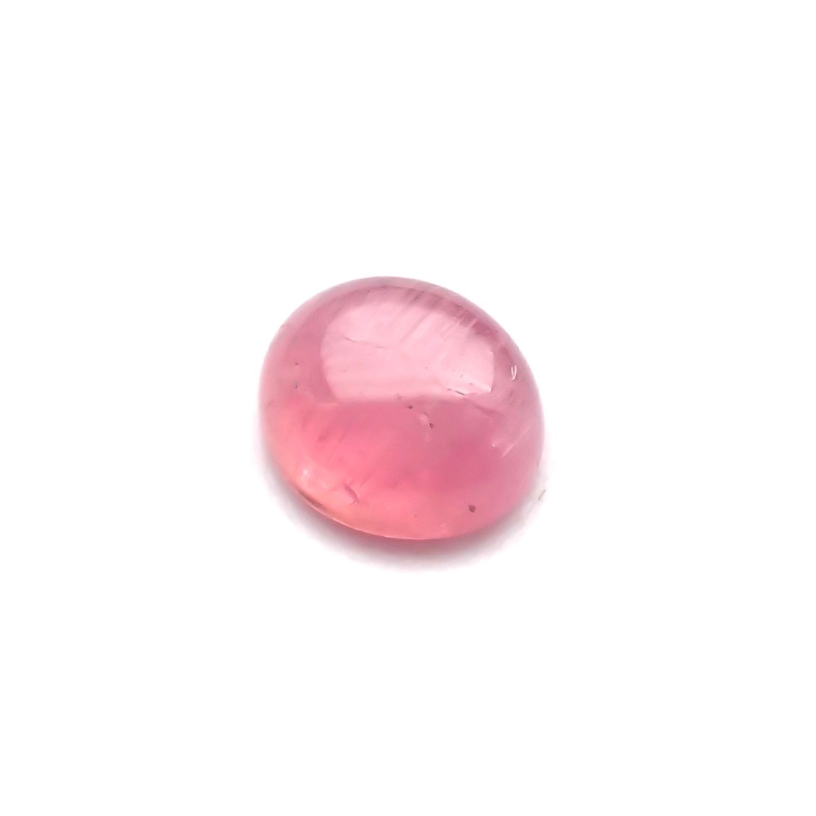 ペツォッタイトキャッツアイ(ラズベリル)(宝石名ペツォッタイト・キャッツアイ) マダガスカル産 0.497ct ソ付(彩珠)[210811974]5.1×4.3mm前後