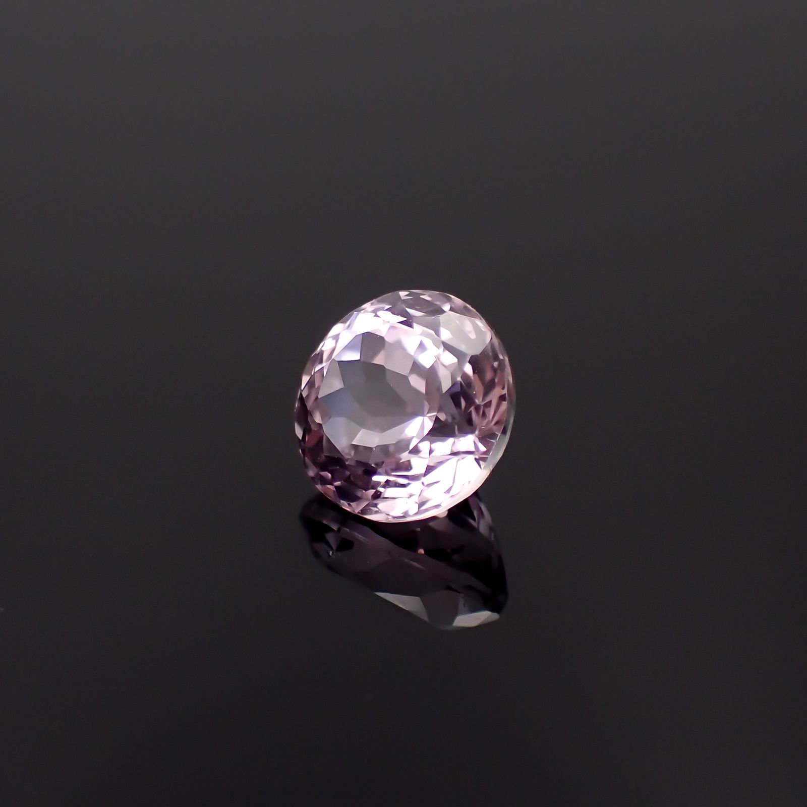 クンツァイト アフガニスタン産 2.52ct[231124357]8x8mm前後
