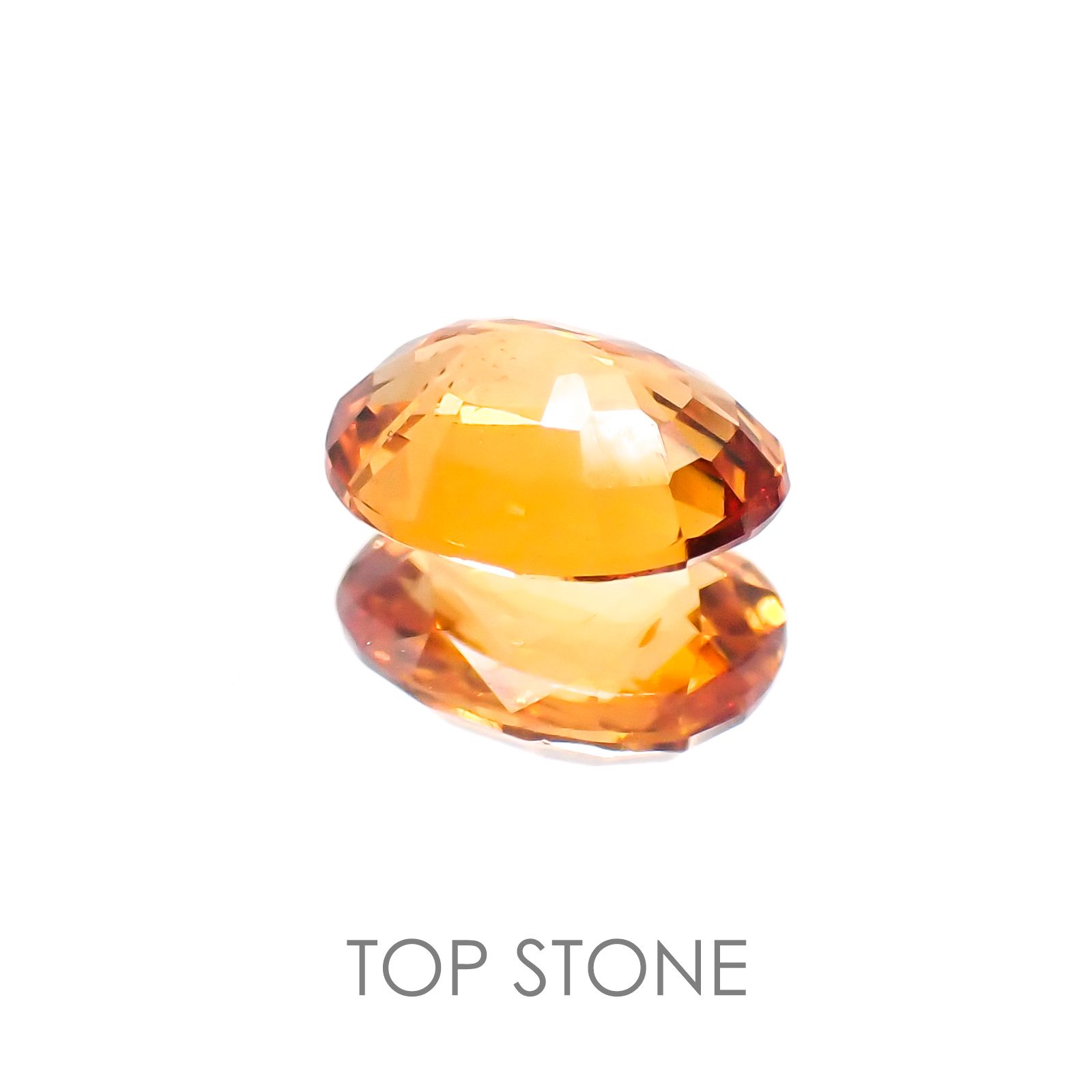 スペサルティンガーネット マンダリンオレンジカラー(宝石名スペサルティン・ガーネット) ナイジェリア産 1.01ct 識別済[20128095]6.8×5.1mm前後