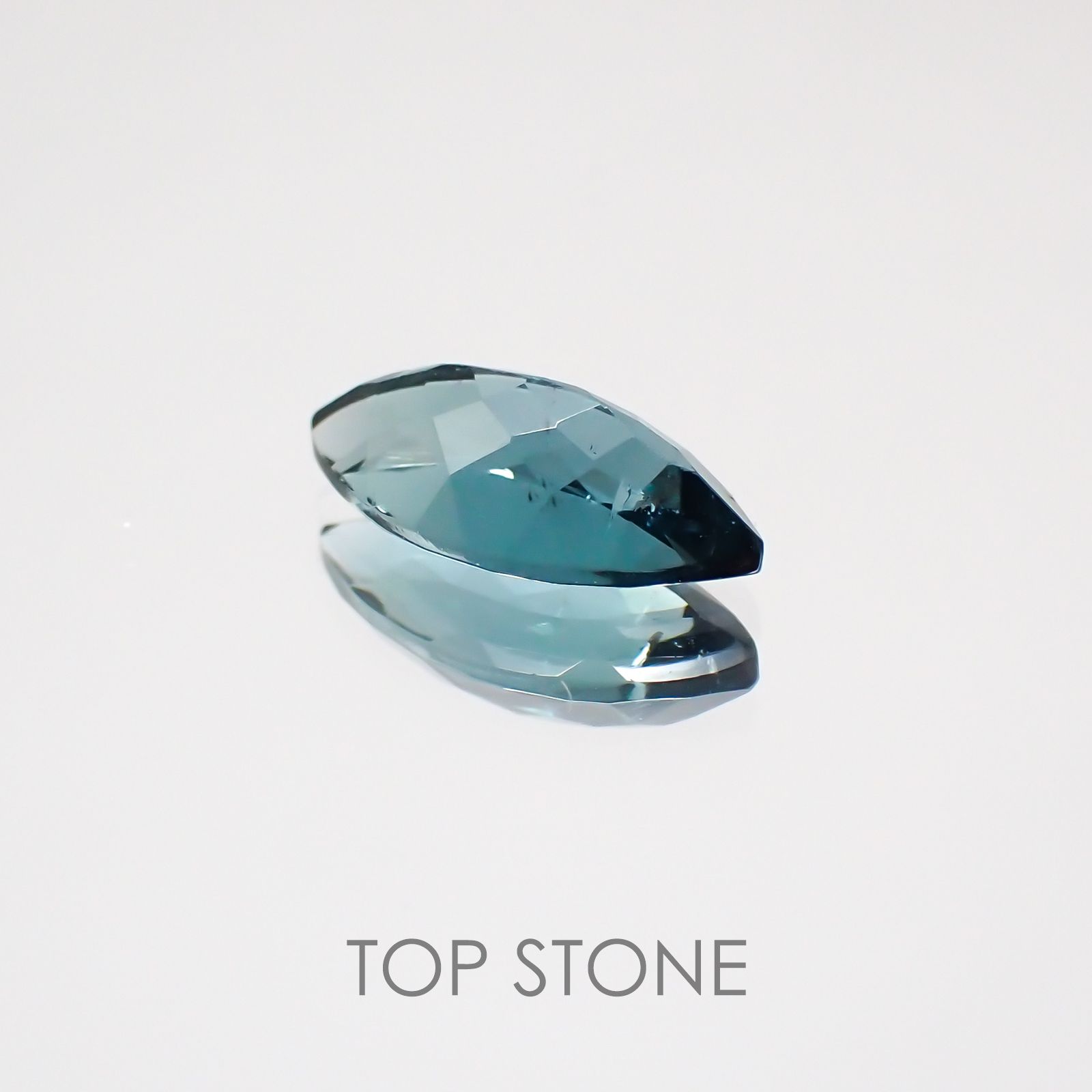 ブルートルマリン ブラジル産 ルース 1.16ct[20128793]10.2×5.1mm前後