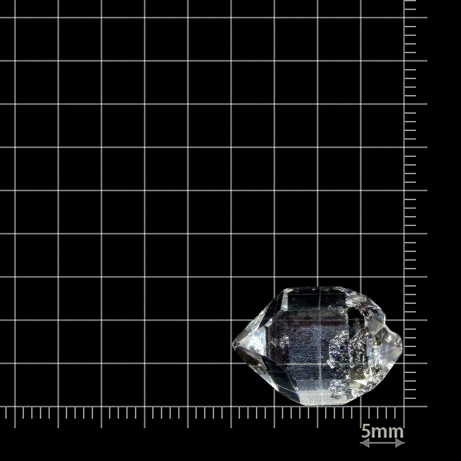 ハーキマーダイヤモンド 原石 アメリカ・ニューヨーク州産 15.14ct / 19x13.4mm前後 [260231774]