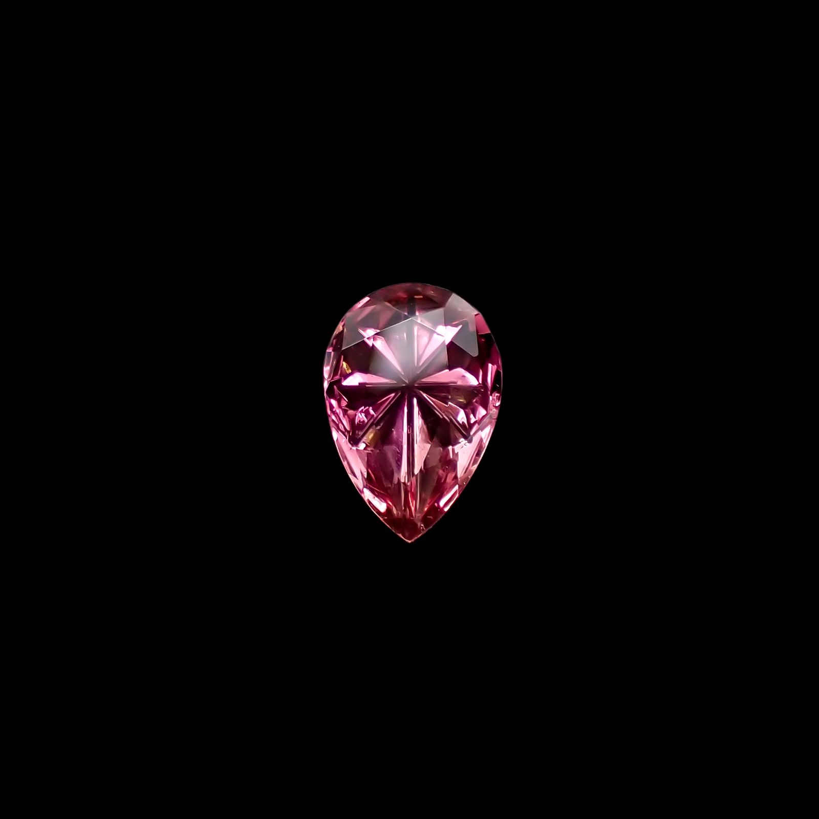 ◇甲州貴石切子Plus Three◇ピンクトルマリン カード付き(宝石名ピンク・トルマリン)ブラジル産 1.37ct 識別済[230321255]10x6.9mm前後
