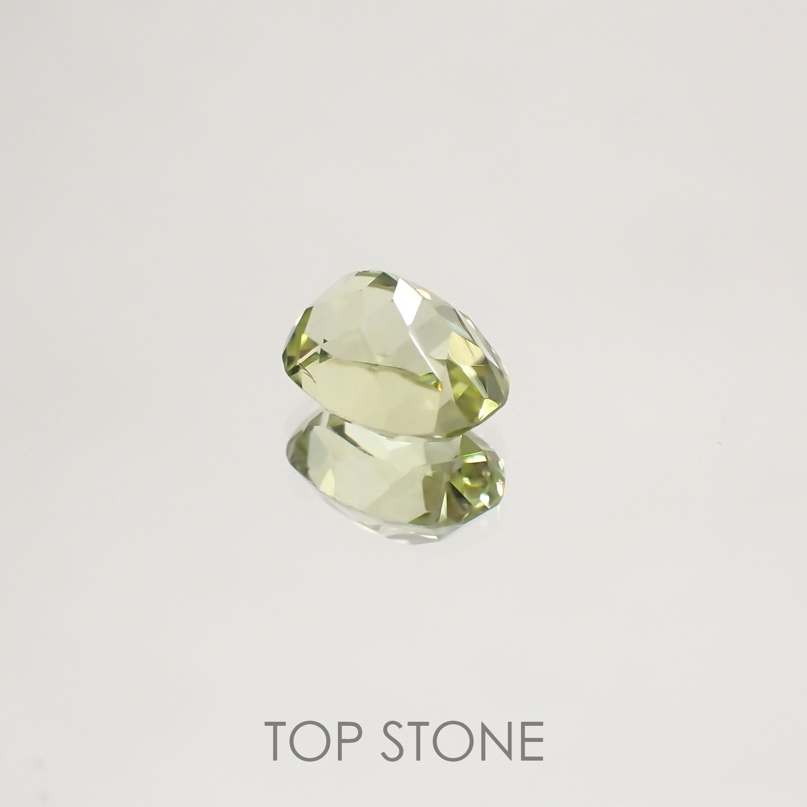シリマナイト(宝石名シリマナイト) インド産 1.51ct 識別済[210510673]8×6mm前後