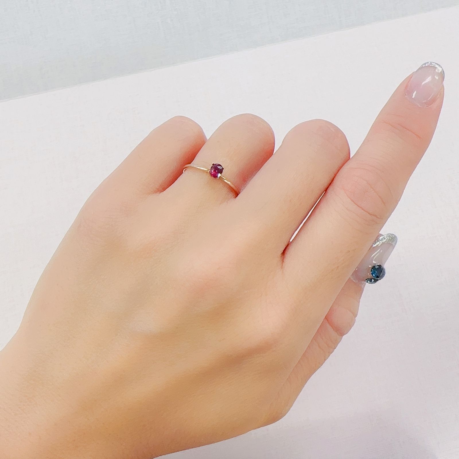 ルビー 非加熱 マダガスカル産 0.21ct[230622338]3.8x3.2mm前後