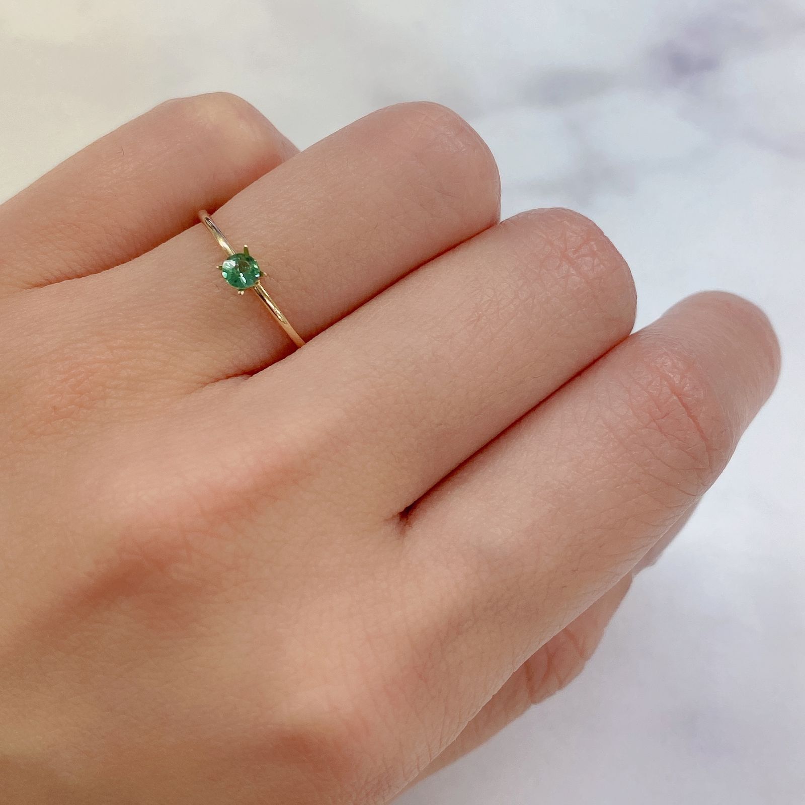 パライバトルマリン(宝石名トルマリン/別名パライバ・トルマリン) ブラジル・パライバ州バターリャ鉱山産 0.12ct 識別済[20096238]3.1×3.1mm前後