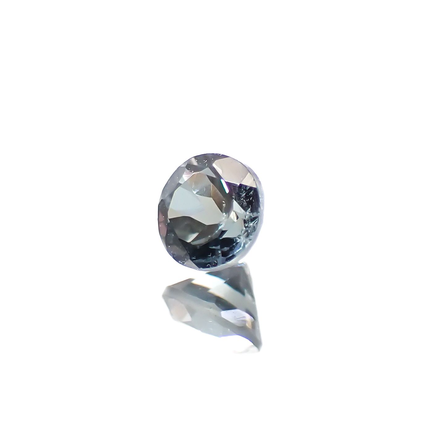 ベキリーブルーガーネット（カラーチェンジガーネット アレキタイプ） マダガスカル・ベキリー産 0.29ct [241229617]3.7x3.7mm前後
