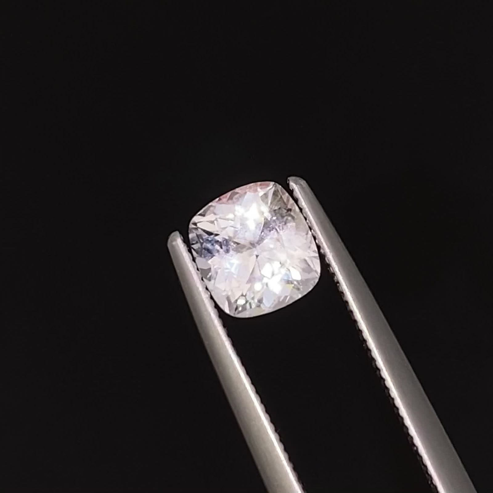 フェナカイト(宝石名フェナカイト)マダガスカル/ブラジル産 0.98ct