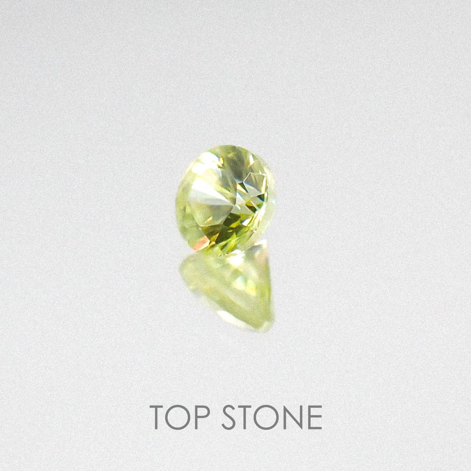 スフェーン(宝石名スフェーン) マダガスカル産 0.34ct 識別済[20084489]4.1×4mm前後