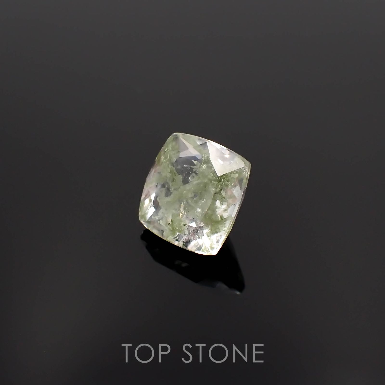 ヘデンベルジャイトインクォーツ インドネシア産 4.36ct[230120043]10x10mm前後
