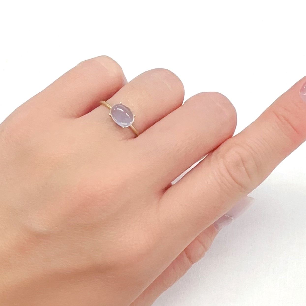 ムーンストーン(宝石名オーソクレース)インド/スリランカ産 1.18ct 識別済[240527725]7.9x6.1mm前後