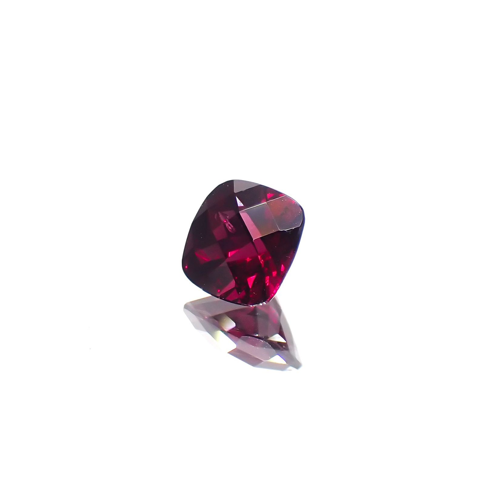 ◇チェッカーカット◇アントヒルガーネット(クロムパイロープガーネット) アメリカ・アリゾナ州産 0.51ct[230722878]4.6x4.6mm前後