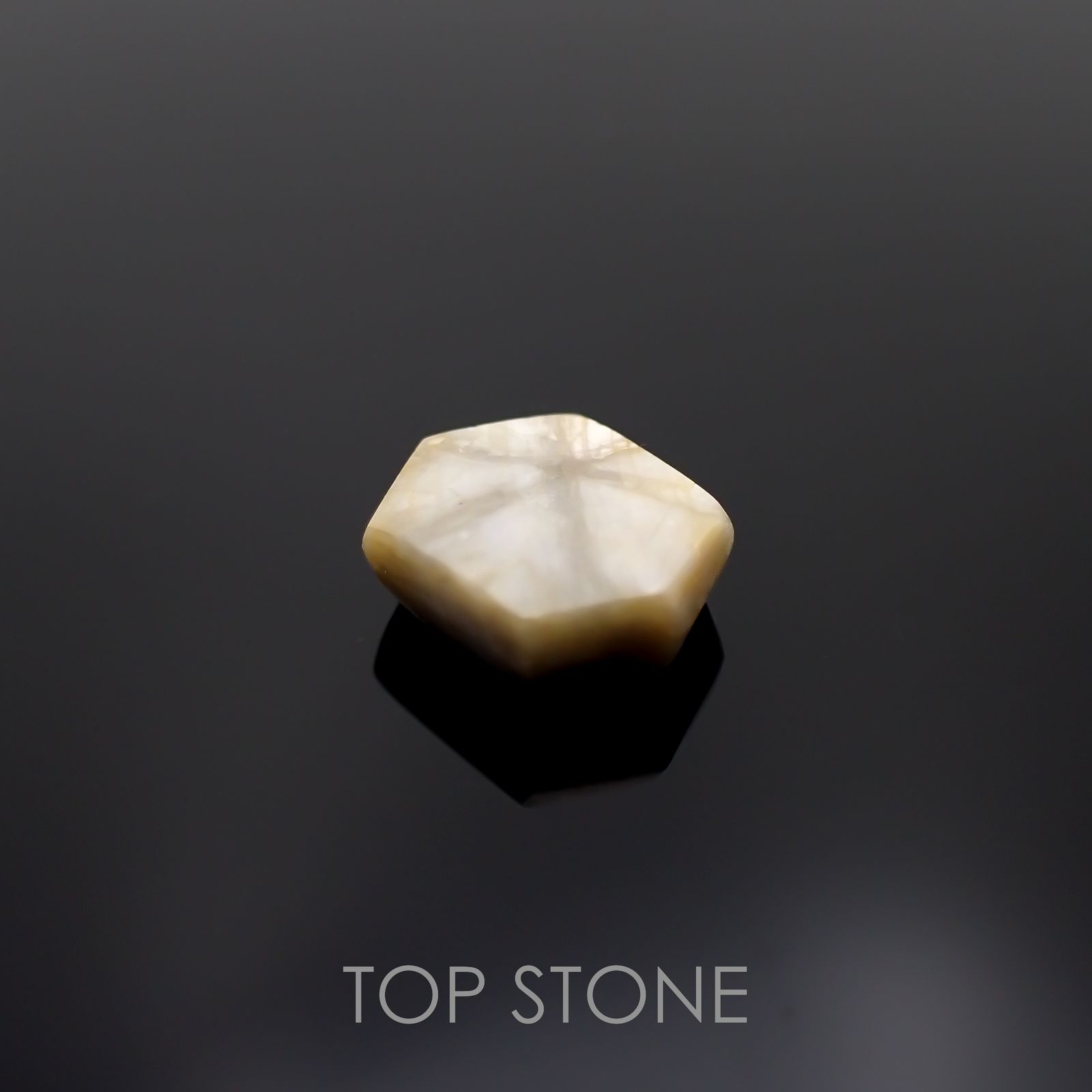 トラピッチェサファイア 原石スライス磨き(宝石名トラピッチェ・サファイア)ミャンマー産 3.55ct 識別済[221119103]9.2x7.7mm前後