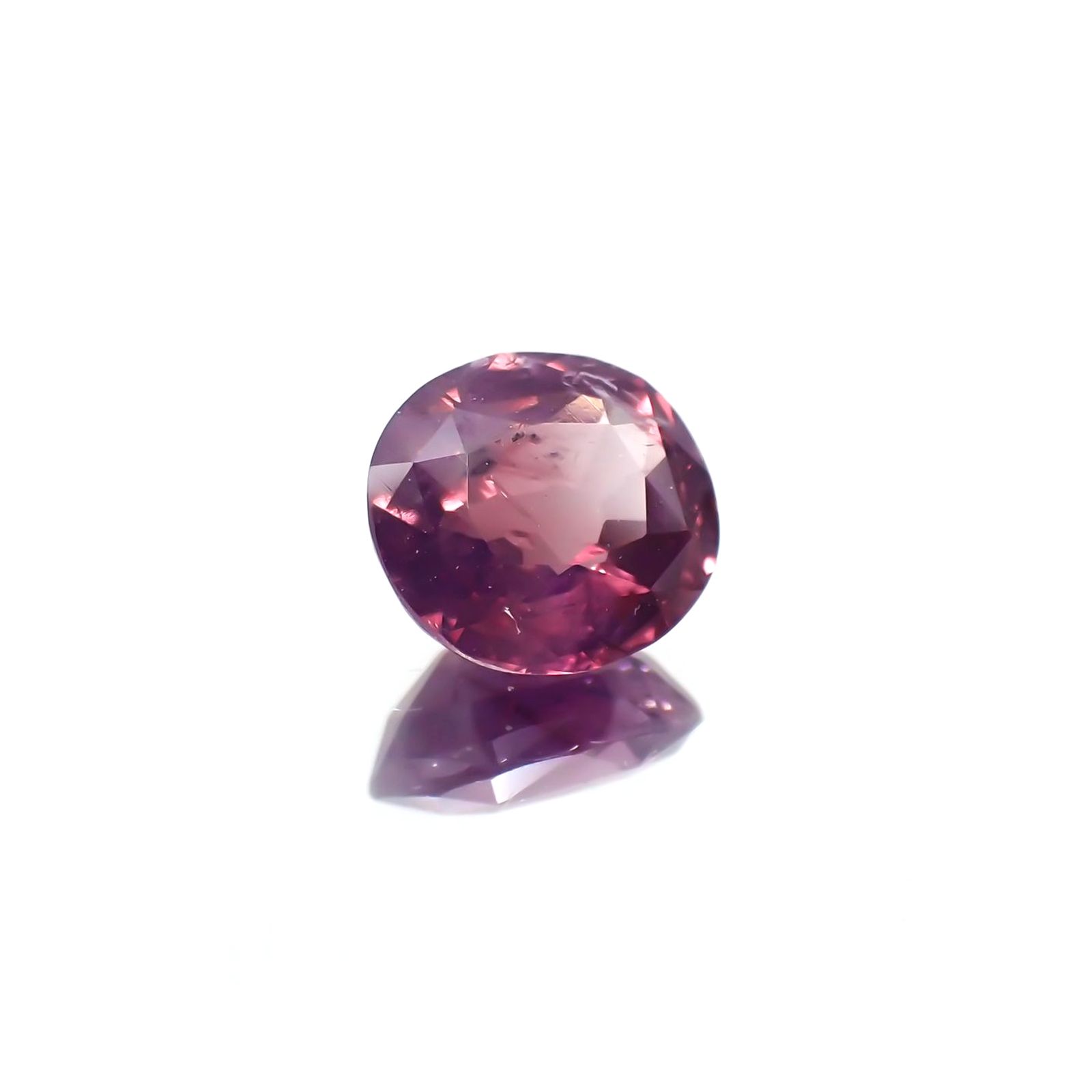 パープルサファイア(宝石名バイオレット・サファイア) カシミール地方産 2.025ct ソ付(彩珠)[210310237]7.7×7.1mm前後