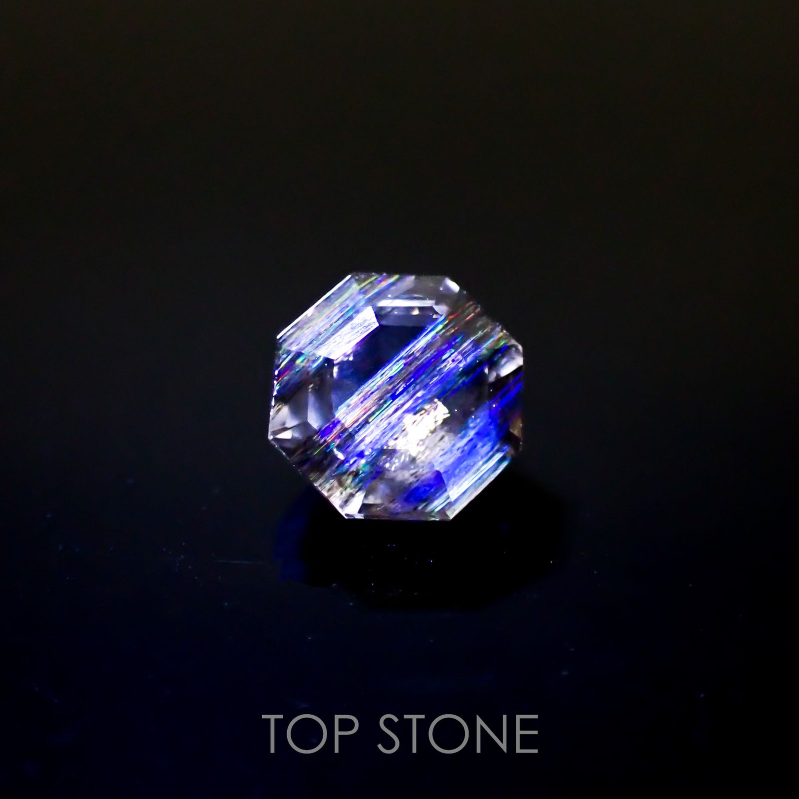 ◇オクタゴンカット◇レインボースキャポライト ブラジル産 0.83ct[220817521]6x5.9mm前後