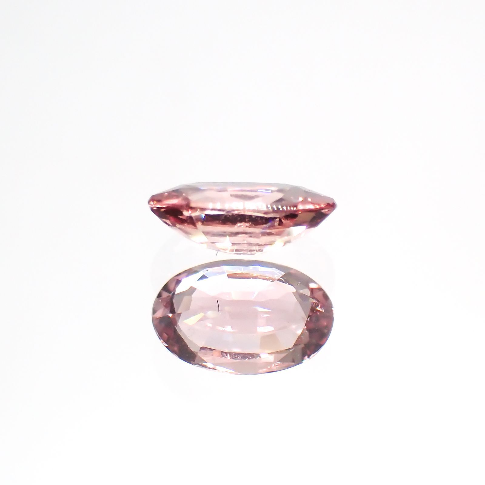 パパラチャサファイア(宝石名サファイア/別名パパラチャ・サファイア)スリランカ産 0.472ct DGL鑑付[220113940]6.03x3.97mm前後