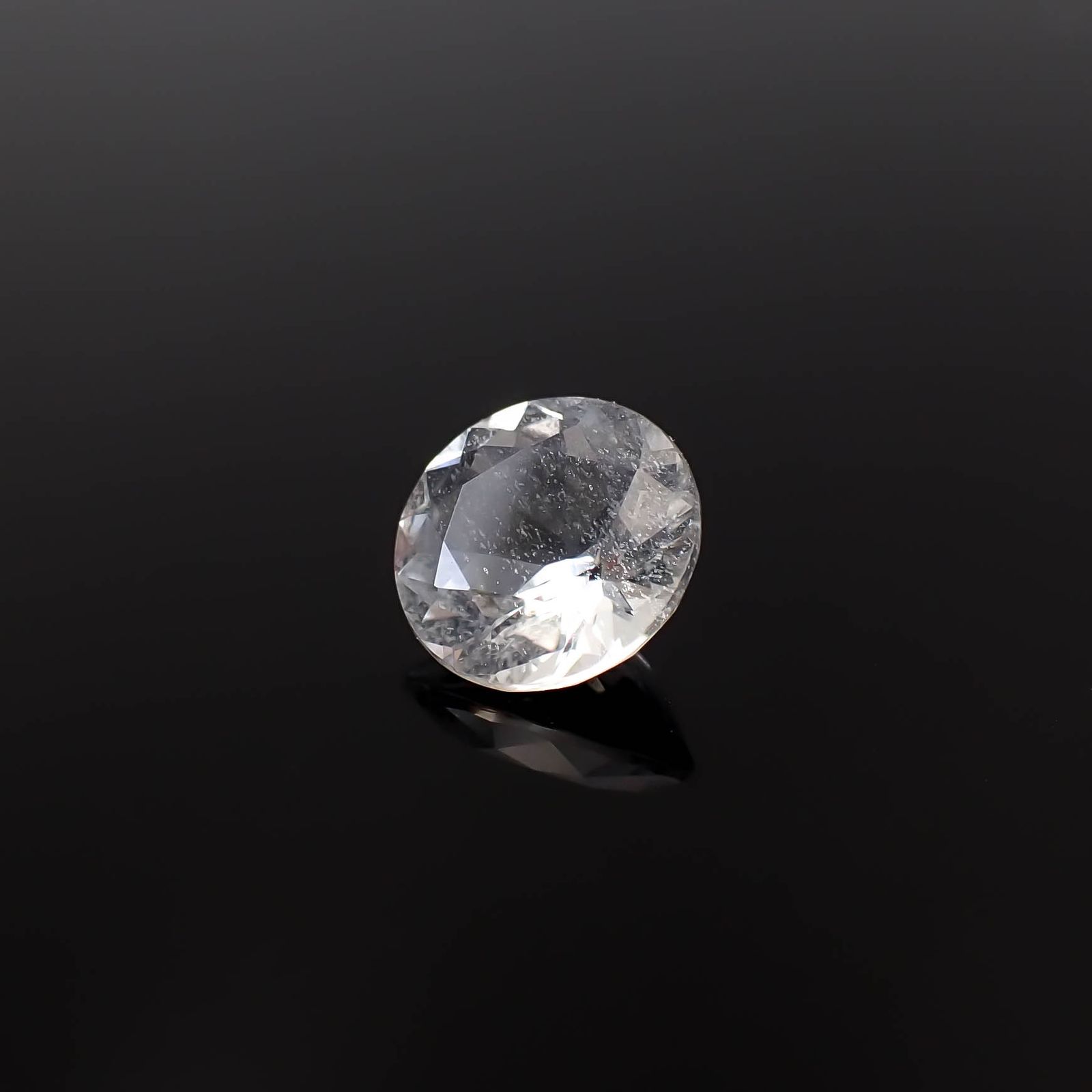 オーソクレース(宝石名ホワイト・オーソクレース)パキスタン産 1.01ct 識別済[250530440]7x7mm前後