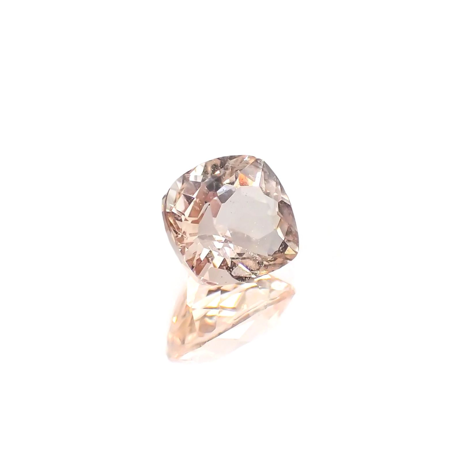 モルガナイト(宝石名モルガナイト)ナイジェリア産 識別済 1.18ct / 6.8x5.9mm前後 [231224423]