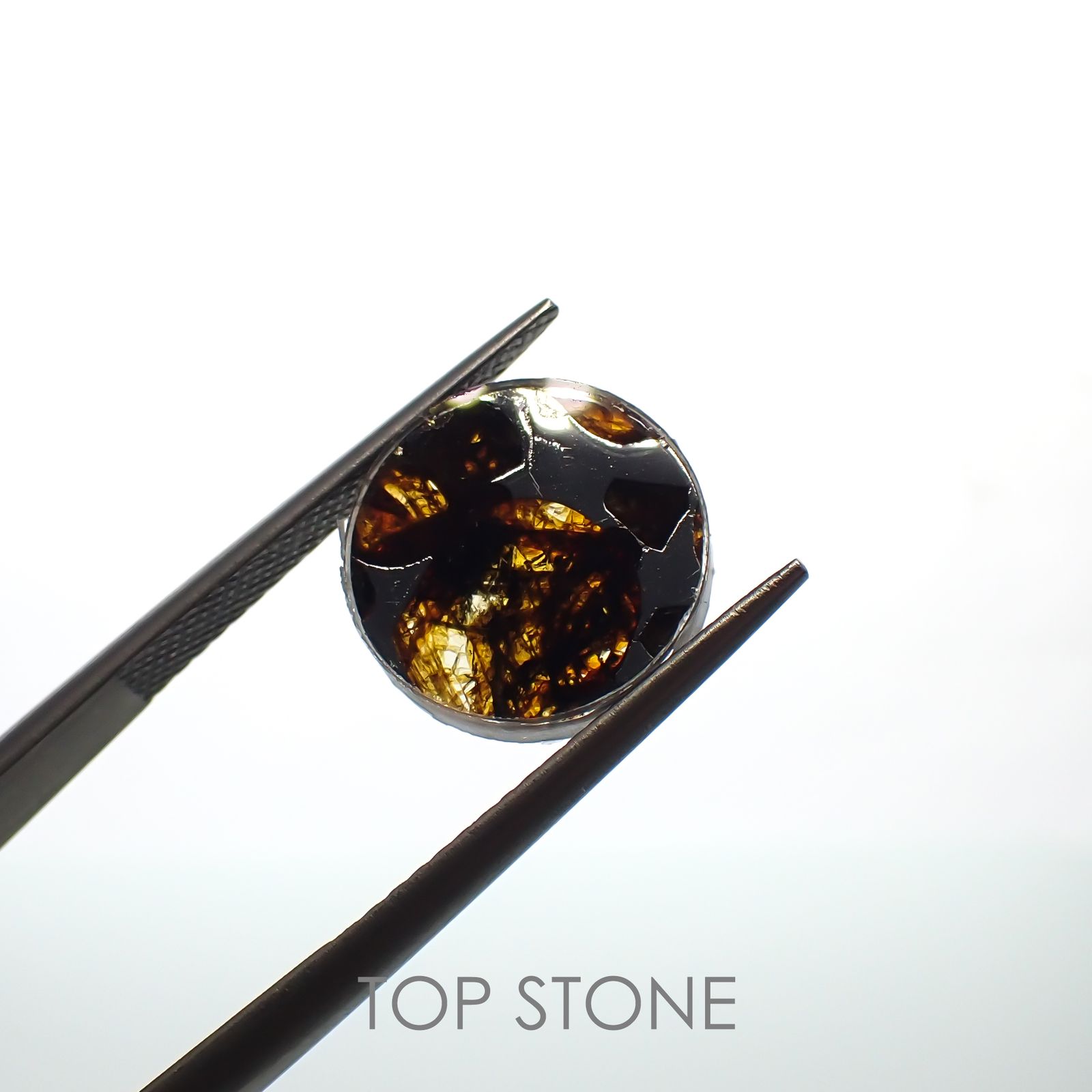 パラサイト隕石Sericho トリプレット 発見地：ケニア 4.24ct[220114147]12x12mm前後