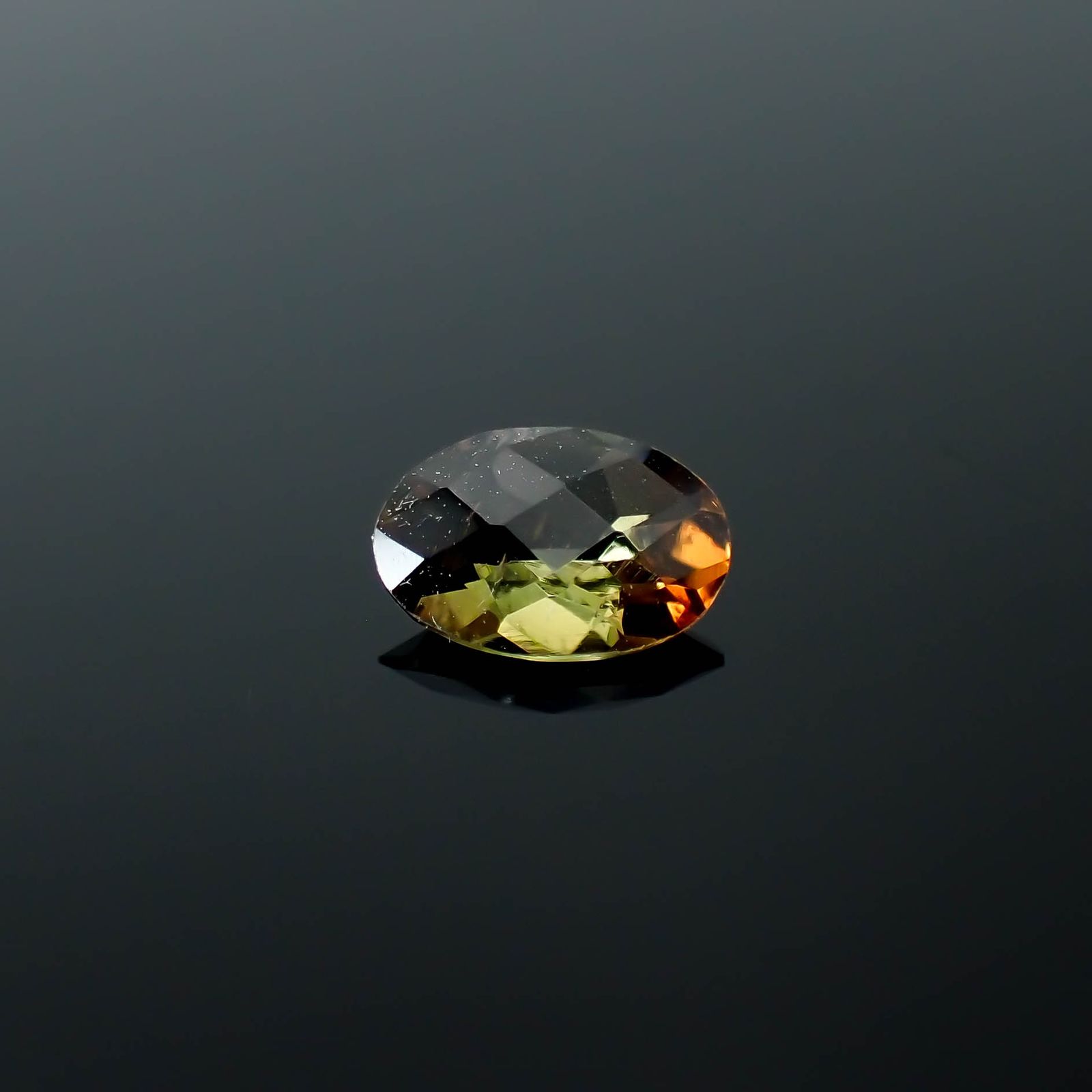 ◇チェッカーカット◇アンダリュサイト スリランカ/マダガスカル産 0.57ct[240226136]7x4.9mm前後