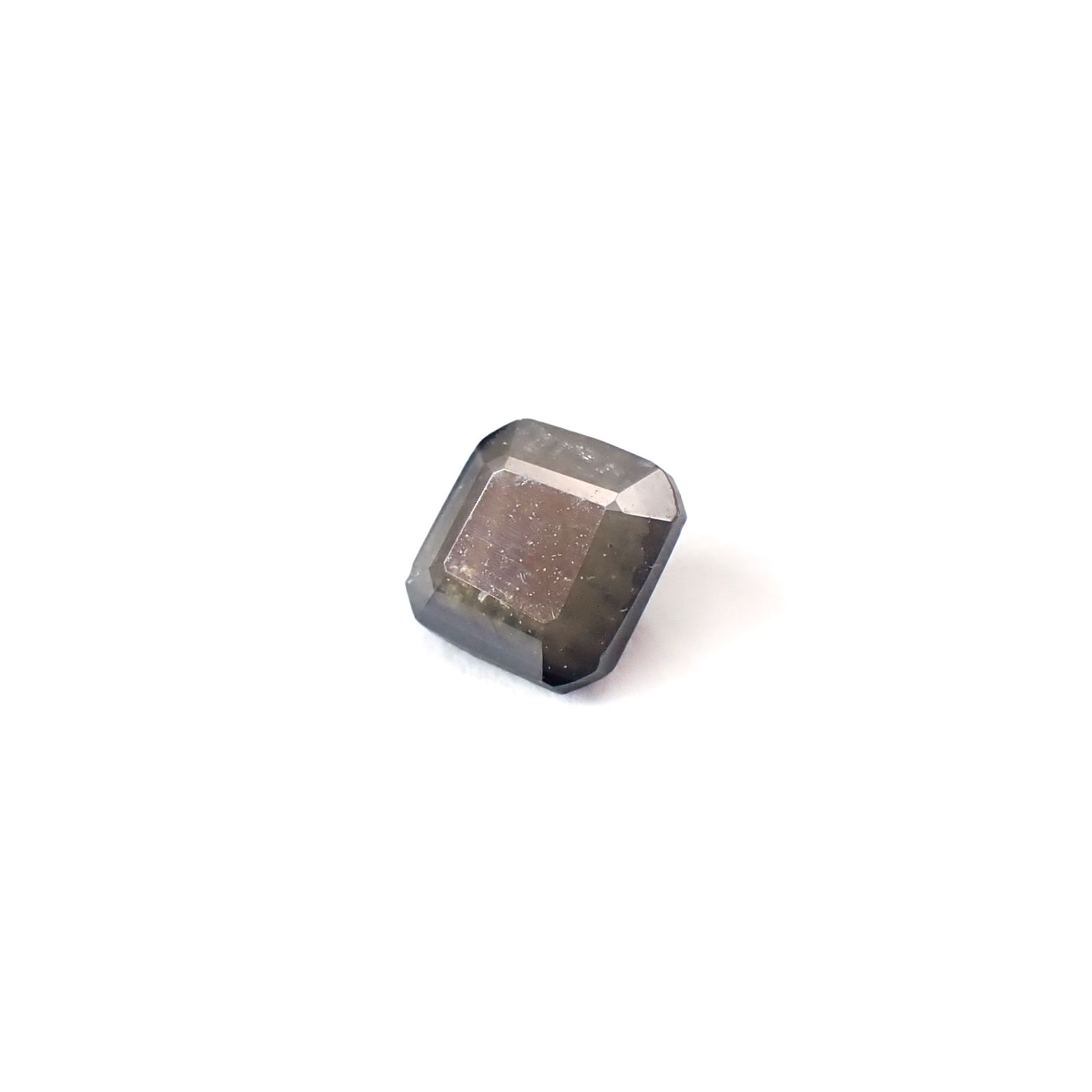 アナテース(宝石名アナテース)ノルウェー産 ソ付(日独) 0.437ct / 4.09x3.99mm前後 [260432069]