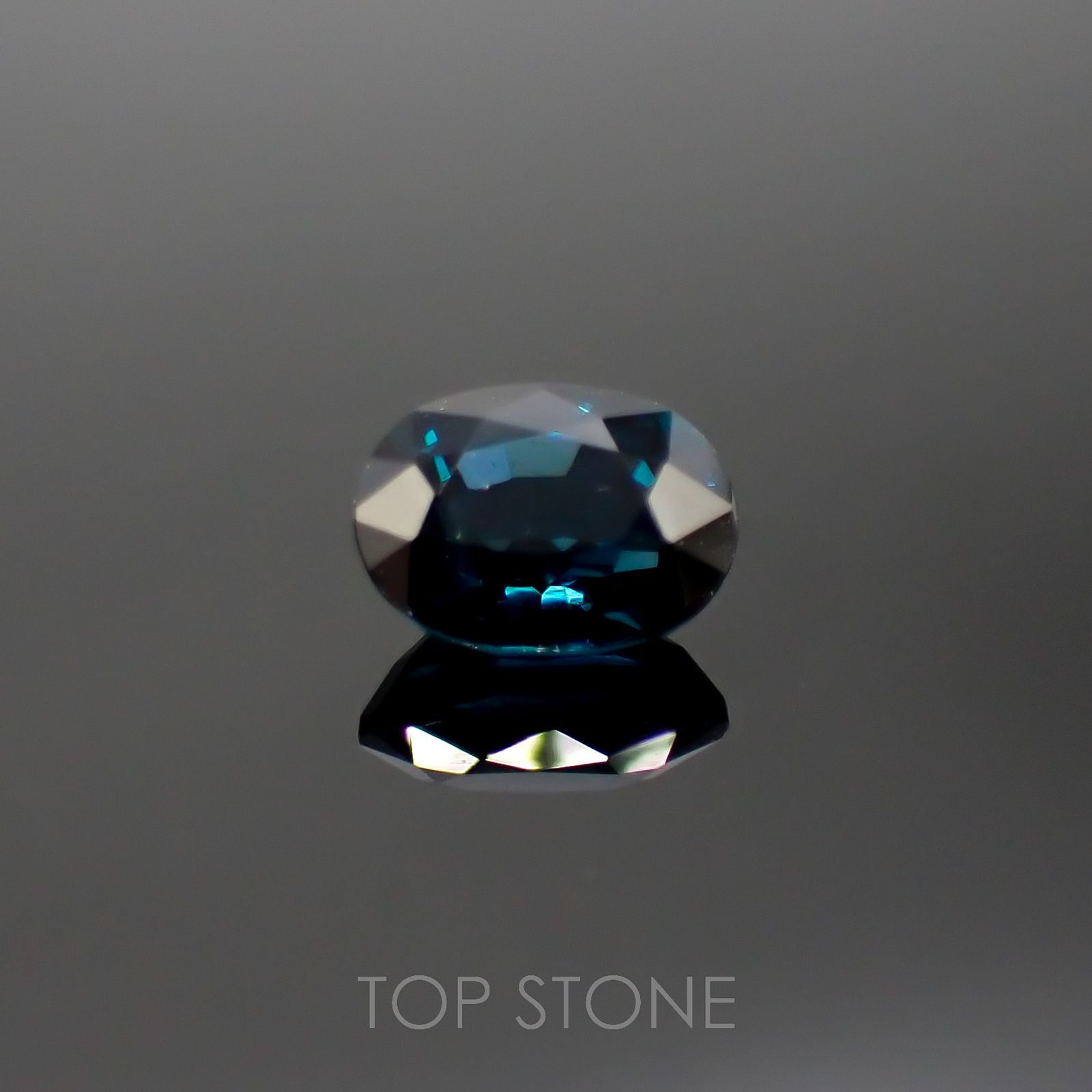 ブルースピネル(宝石名ブルー・スピネル)スリランカ産 1.312ct ソ付(日独)[220817491]7.33x5.53mm前後