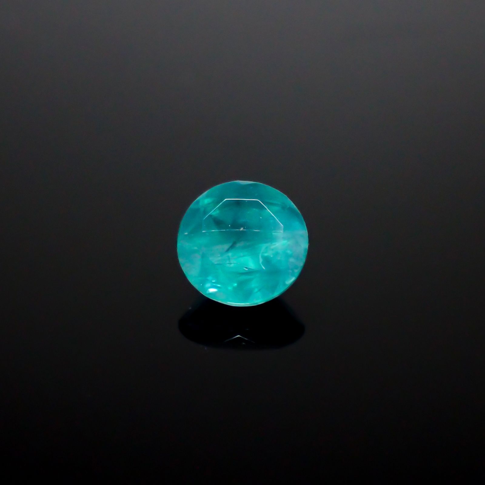 グランディディエライト マダガスカル産 0.50ct [250129689]5.1x5.1mm前後