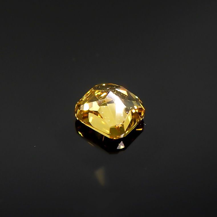 イエローダイヤモンド VS-1 / FANCY DEEP ORANGE YELLOW(宝石名ダイアモンド) 0.092ct ソ付(CGL)[220115156]2.57x2.33mm前後