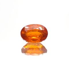 オレンジカイヤナイト(宝石名カイヤナイト) ネパール産 0.74ct 識別済[210310582]6.1×4mm前後