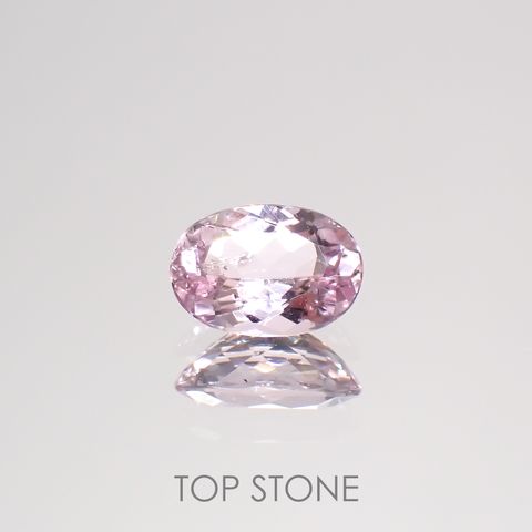 インペリアルトパーズ(宝石名トパーズ)ブラジル産 0.86ct 識別済[220114973]7.2x5.1mm前後