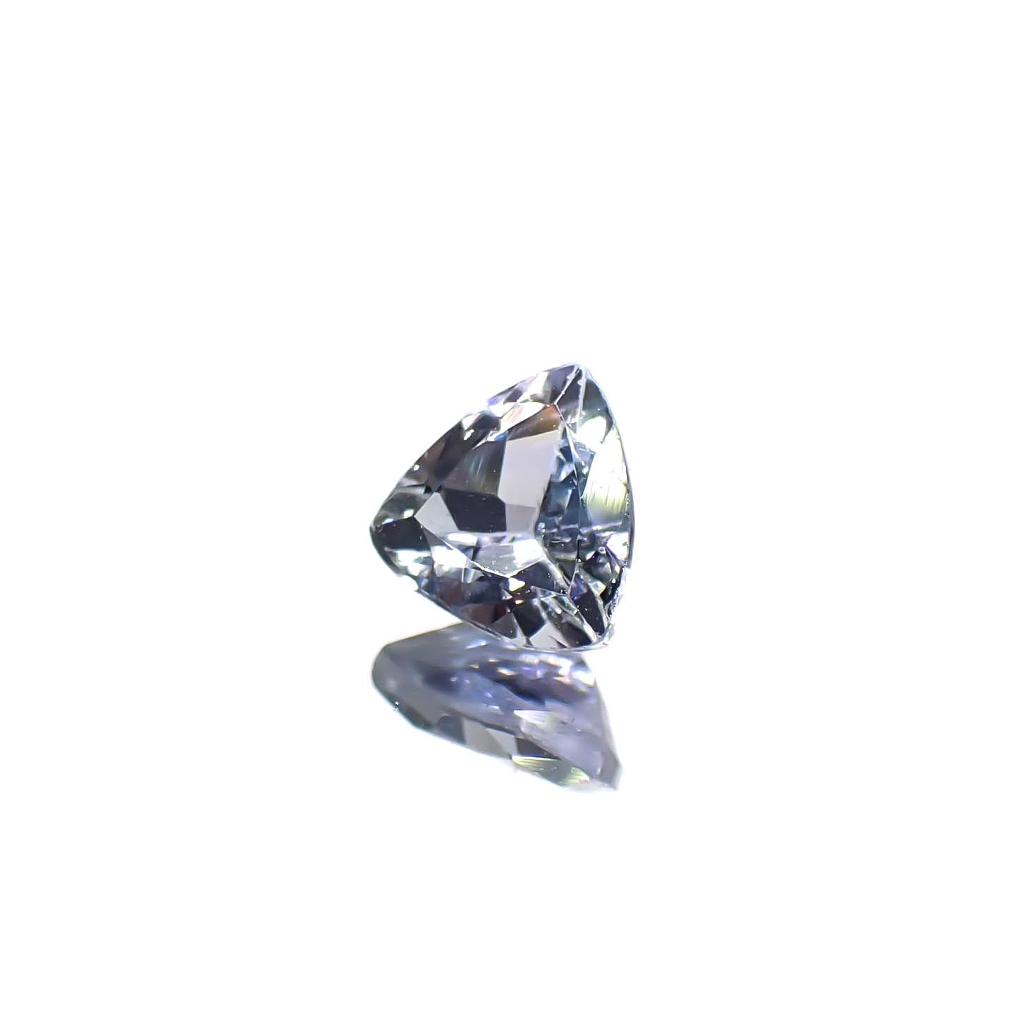 バイカラータンザナイト(宝石名ゾイサイト)タンザニア産 0.44ct 識別済[240828606]5x5.1mm前後