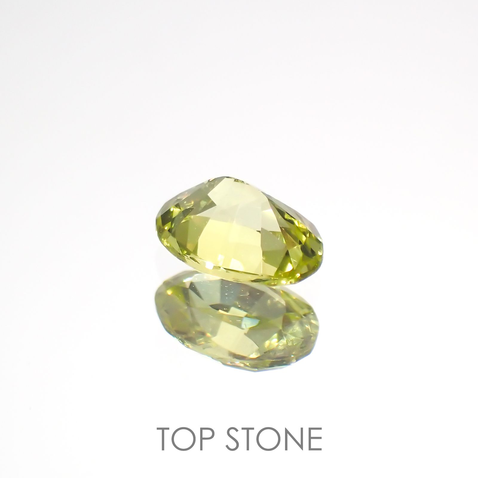 クリソベリル(宝石名クリソベリル)マダガスカル産 0.50ct 識別済[220114488]5.7x4.2mm前後