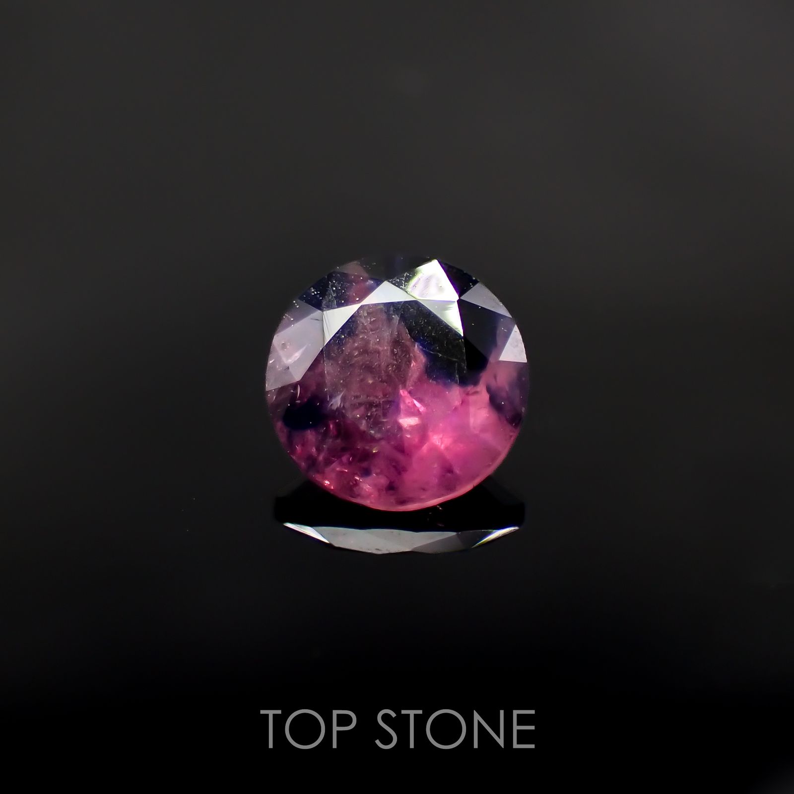 ウィンザーサファイア タンザニア・ウィンザー産 0.62ct[221018377]5.3x5.2mm前後