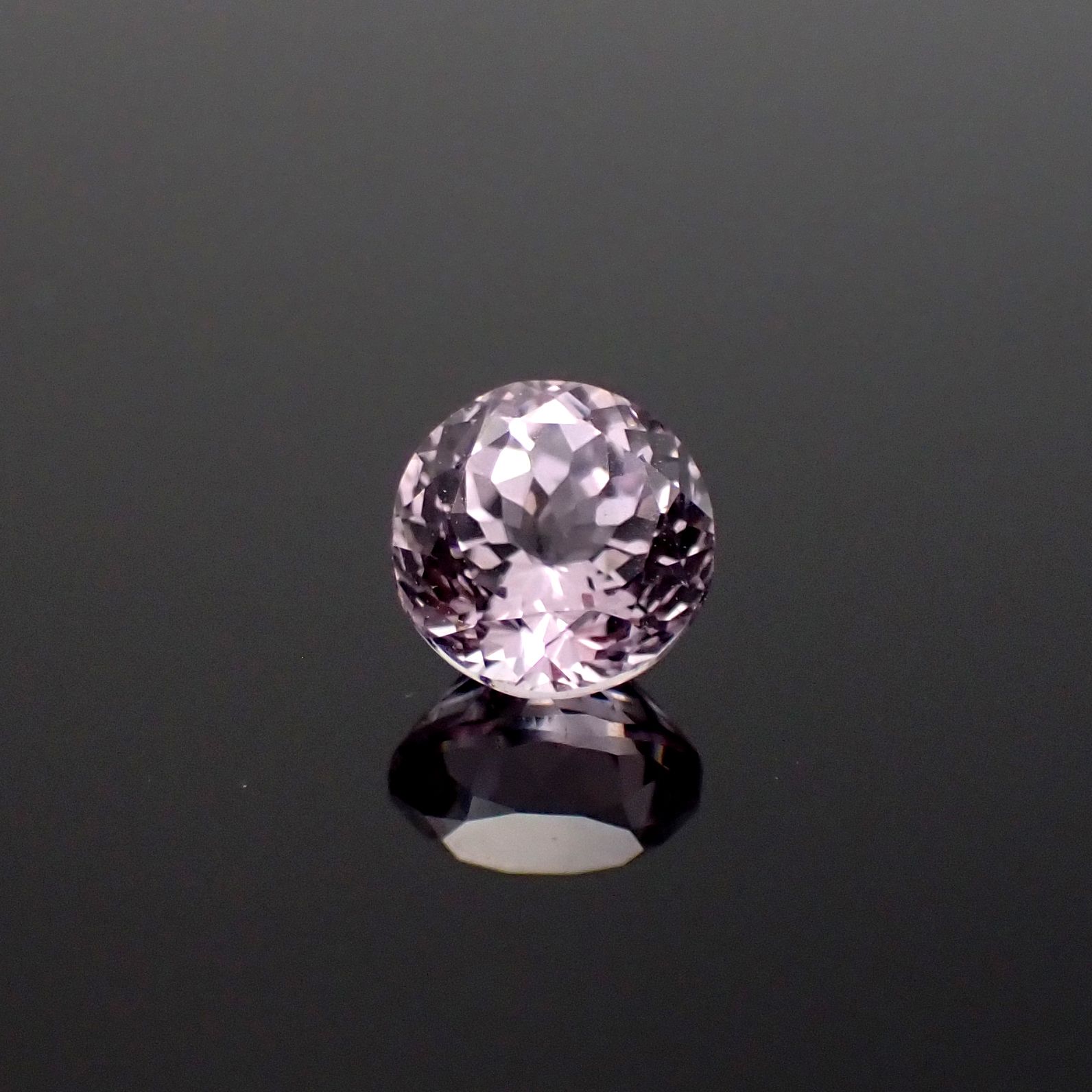 クンツァイト アフガニスタン産 1.11ct[231224772]6.1x6.1mm前後