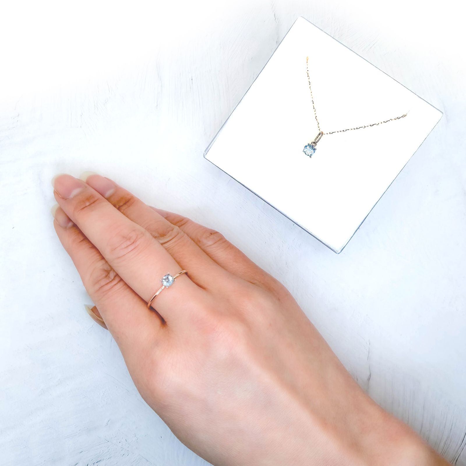 ◇ペアセット◇アクアマリン(宝石名アクアマリン)ブラジル産 識別済 0.51ct(2pcs合計) / 4x4mm前後 [260231761]