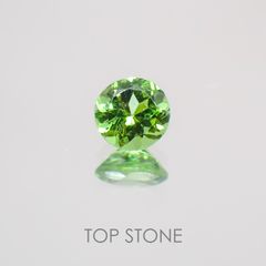 ミントガーネット タンザニア産 ルース 0.26ct[210610006]3.8×3.8mm前後