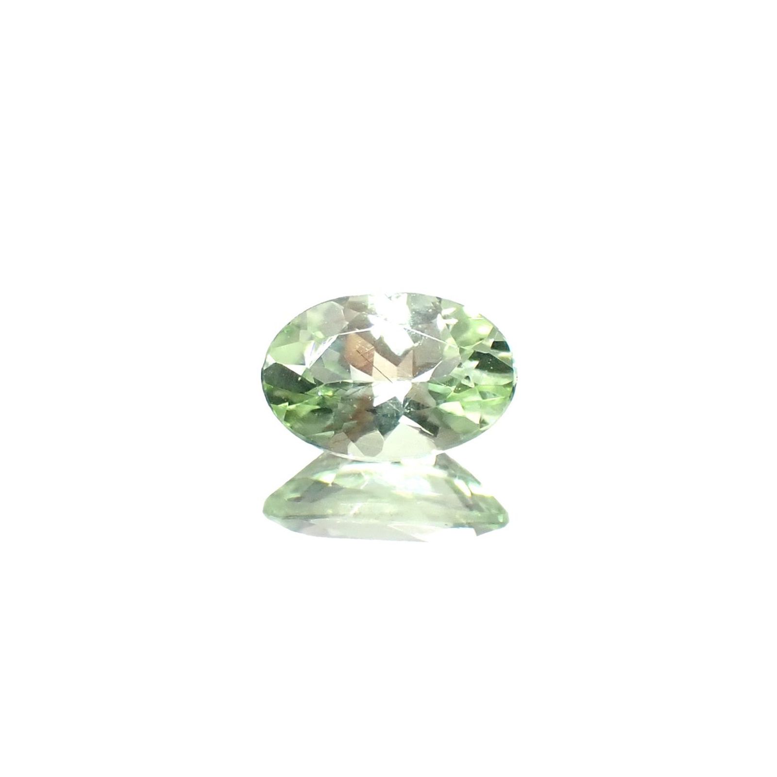 ミントペリドット パキスタン/ノルウェー産 0.46ct / 6.2x4.1mm前後 [250730637]
