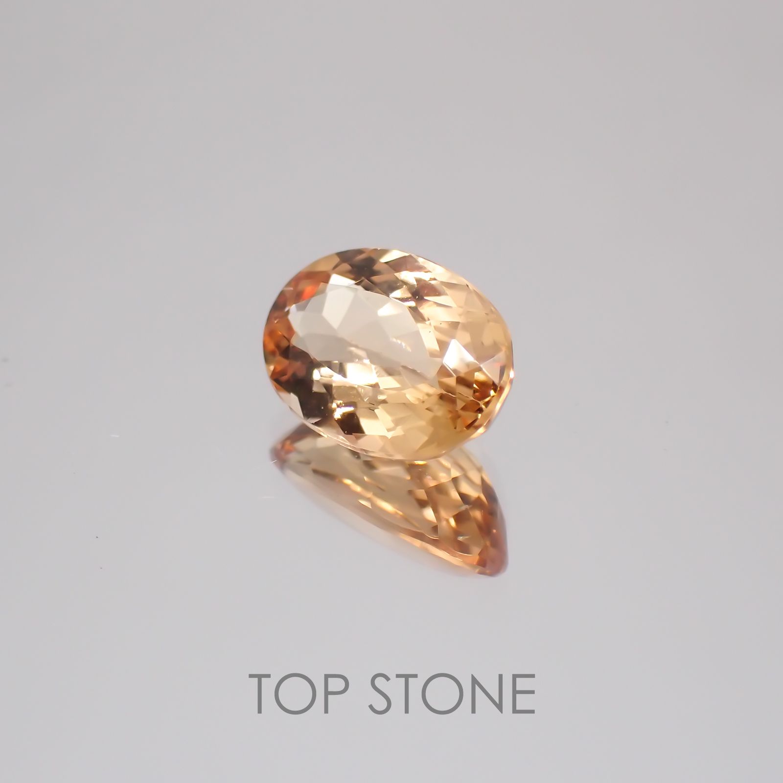 インペリアルトパーズ ブラジル産 ルース 1.48ct[20032027]8.6×6mm前後