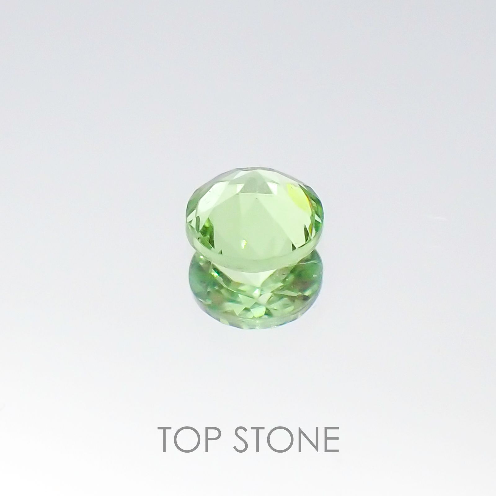 ミントガーネット ケニア産 ルース 0.25ct[20106121]3.8×3.8mm前後