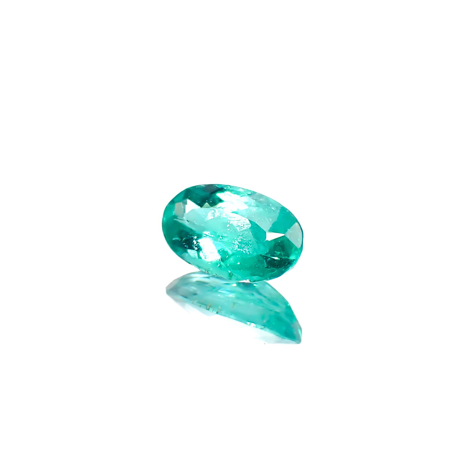 パライバトルマリン ブラジル・パライバ州バターリャ鉱山産 0.30ct[240928759]5.9x3.4mm前後