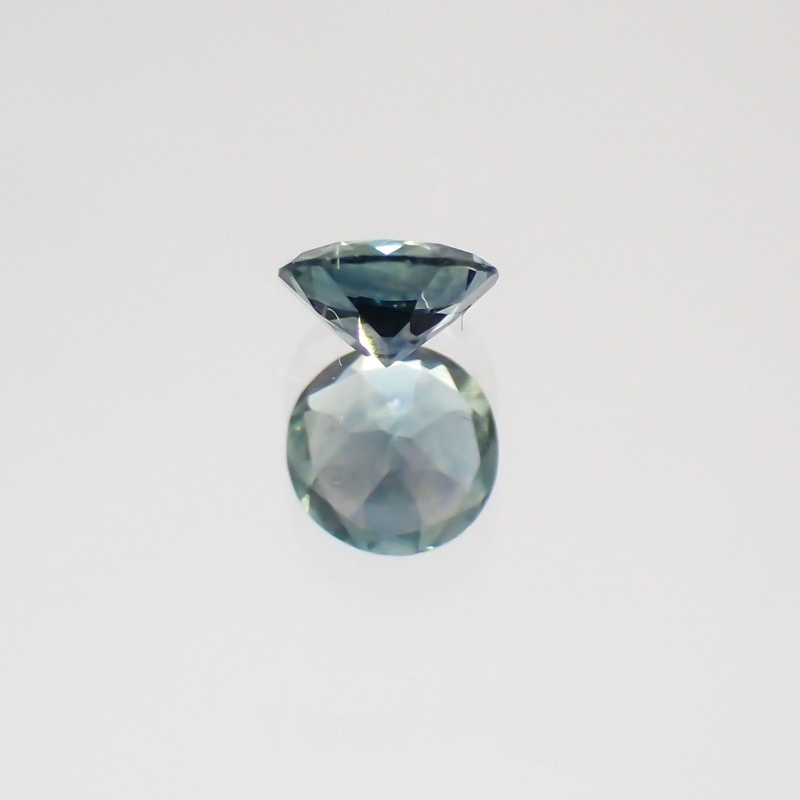 モンタナサファイア アメリカ産 ルース 0.17ct[21029911]3.5×3.5mm前後