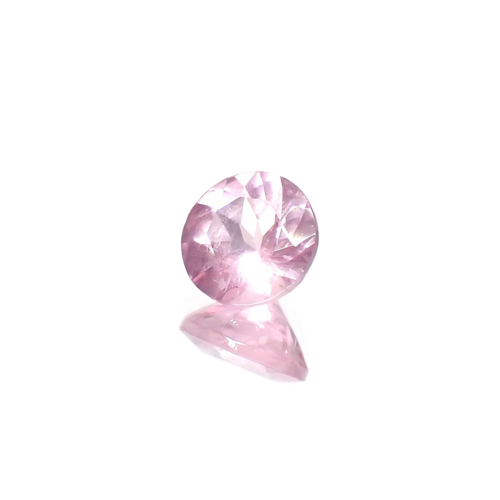 シルキーピンクスピネル タンザニア産 0.51ct / 5x5mm前後 [260524953]