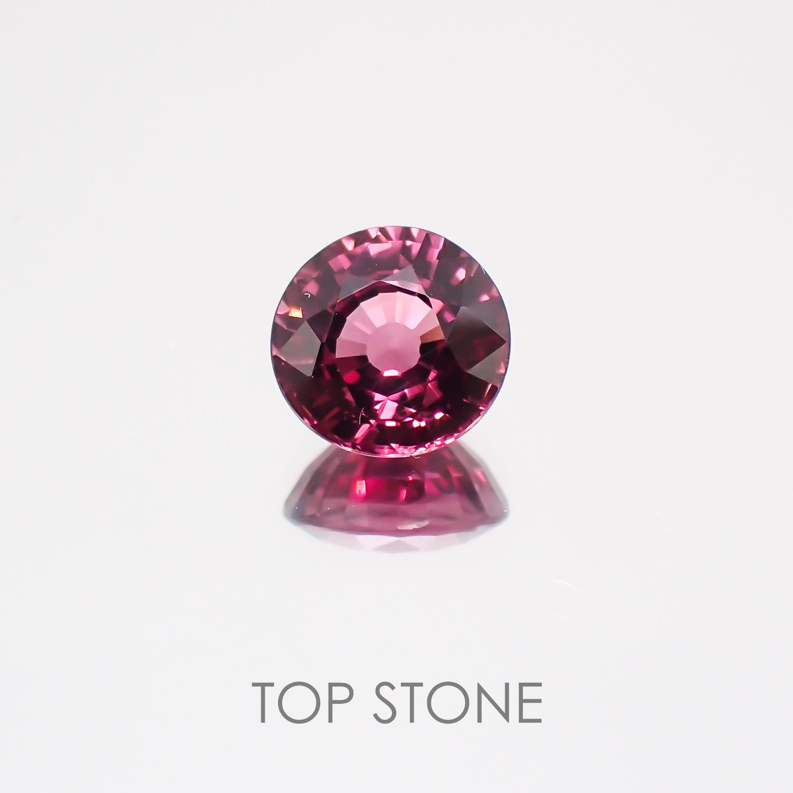 ロードライトガーネット ブラジル産 ルース 1.08ct[21019673]6×6mm前後