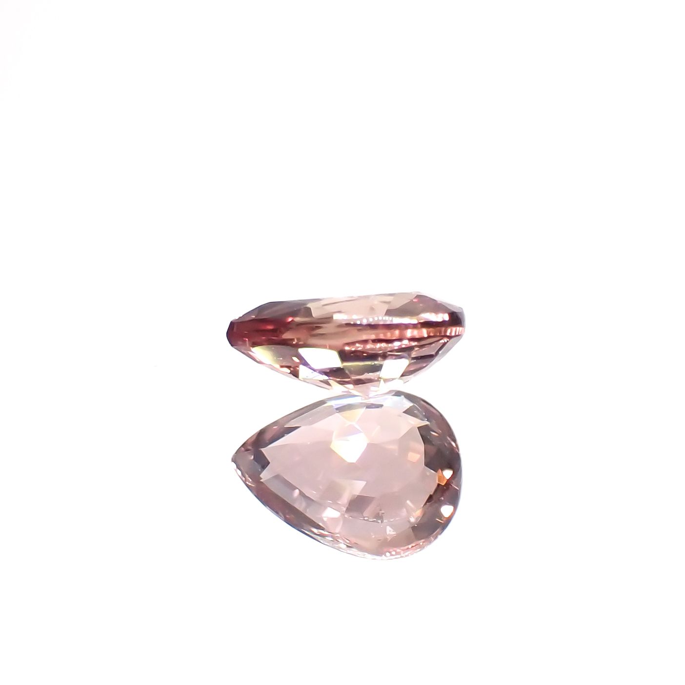 パパラチャサファイア非加熱(宝石名サファイア/別名パパラチャ・サファイア)スリランカ産 0.38ct GIA鑑付[231224695]5.1x4mm前後