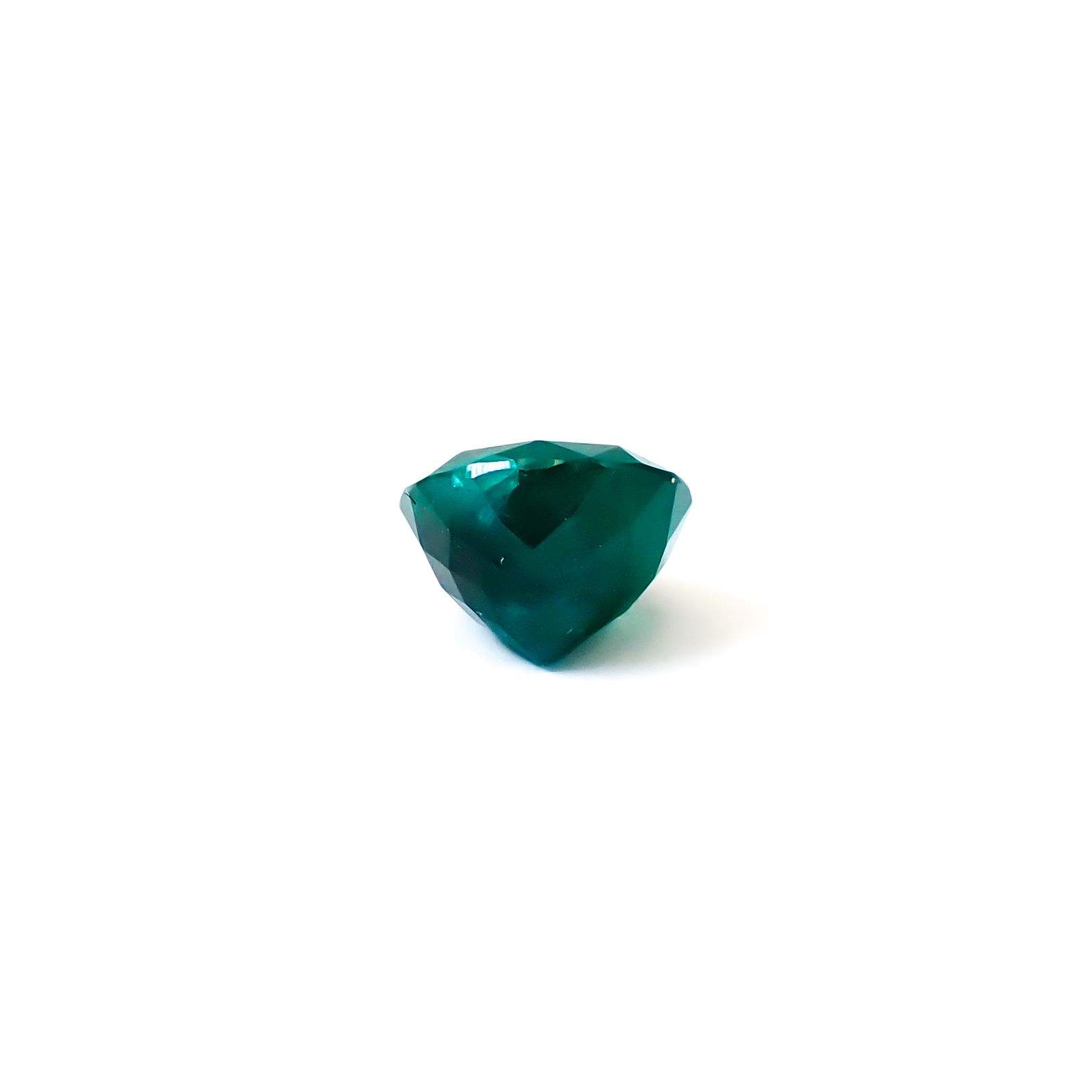 ダイオプテーズ ナミビア産 0.88ct / 5.7x5.6mm前後 [260632296]