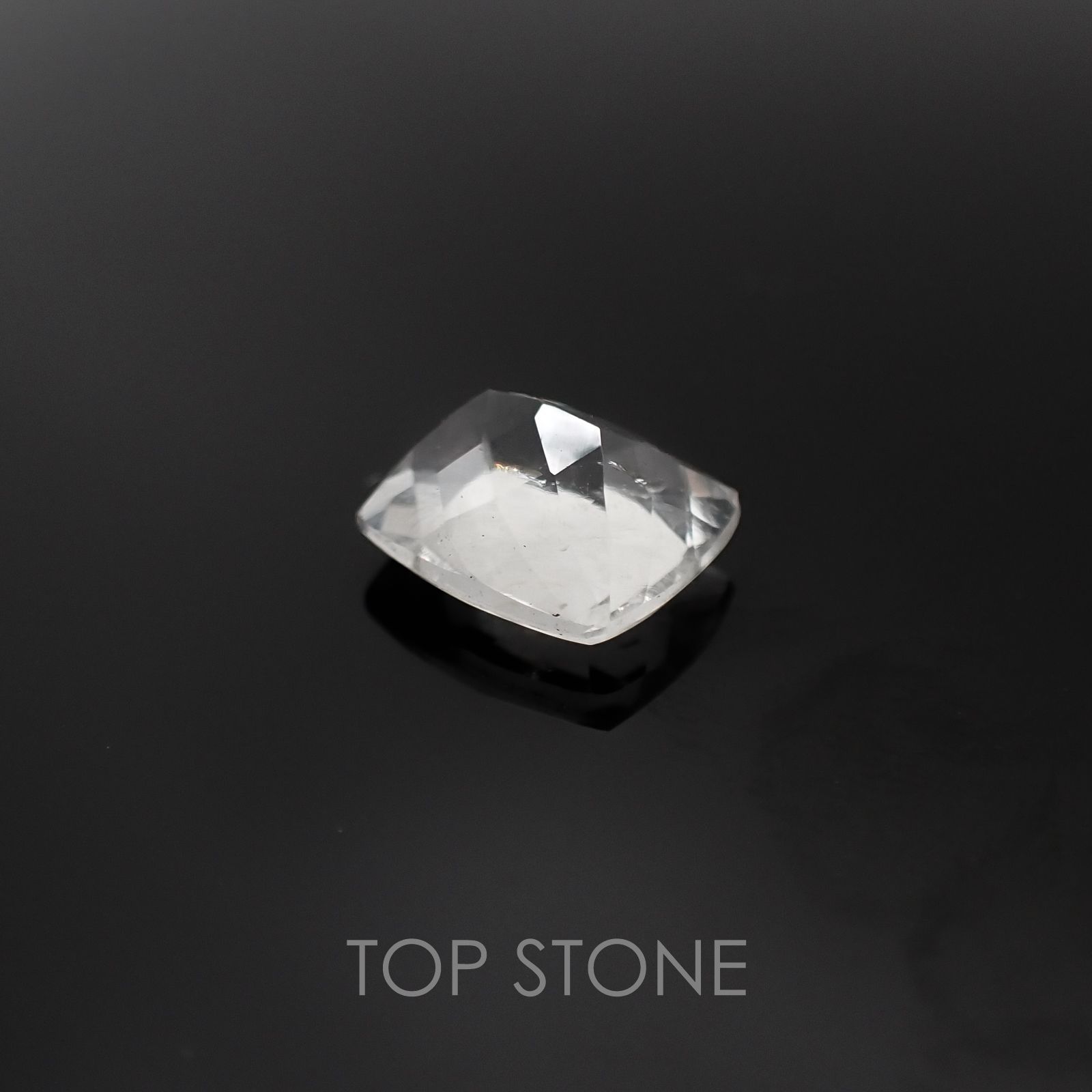 ハイアライトオパール メキシコ産 ルース 2.18ct[20085241]9.6×8.2mm前後