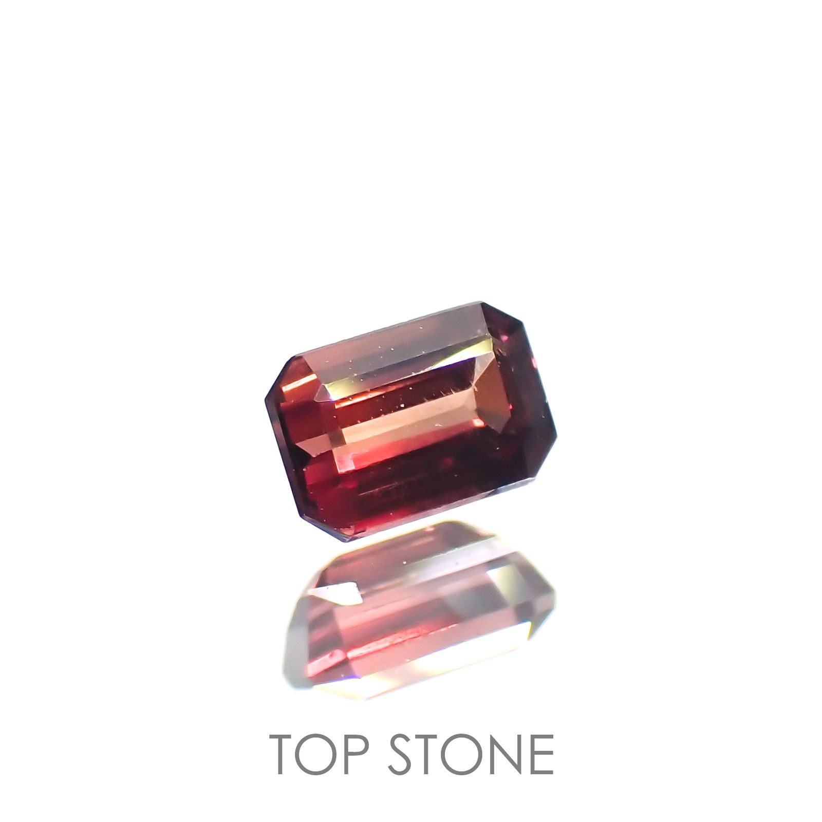 バイカラーサファイア(宝石名バイカラー・サファイア) マダガスカル/タンザニア産 0.22ct 識別済[210912489]3.7×2.6mm前後