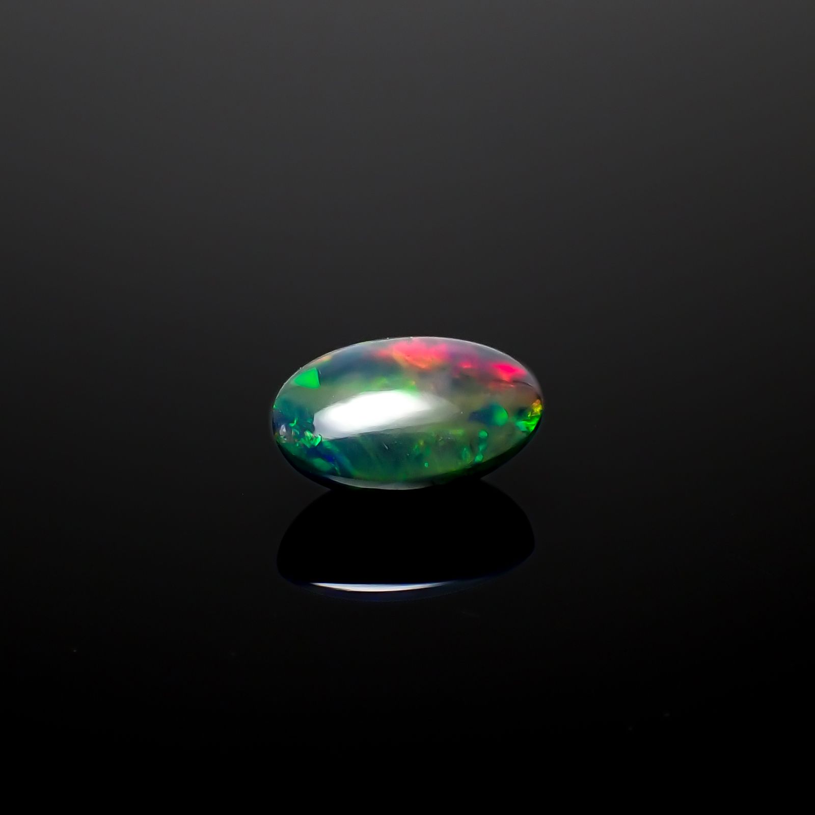 ブラックオパール(宝石名オパール/加熱処理)エチオピア産 3.33ct 識別済[240326532]13.1x8.4mm前後