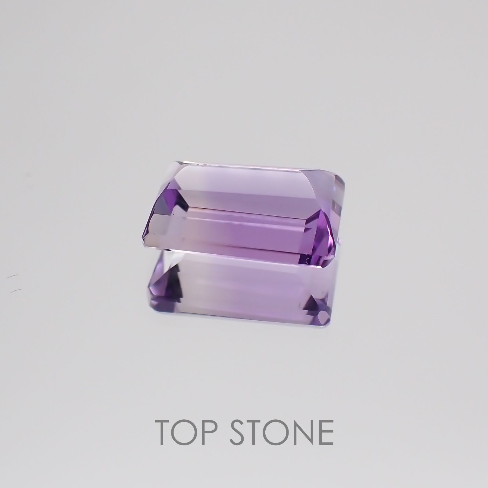 アワーグラスアメジスト モロッコ産 ルース 3.23ct[21038592]10.9×7.1mm前後