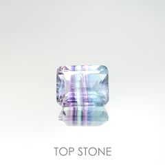 パーティカラーフローライト(宝石名フルオライト)ブラジル産 4.44ct 識別済[220115098]10.1x8.1mm前後